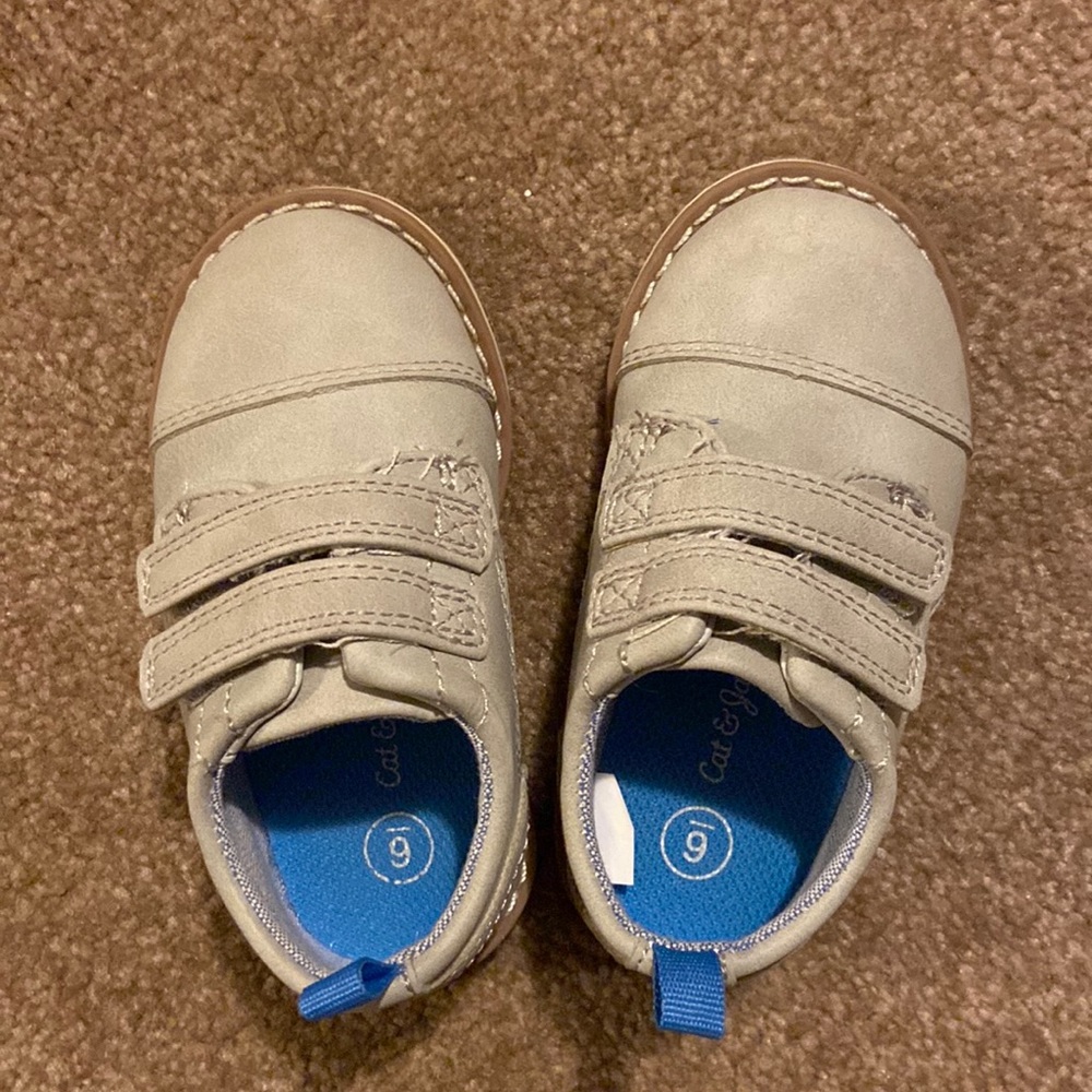 Cat and Jack boys shoes